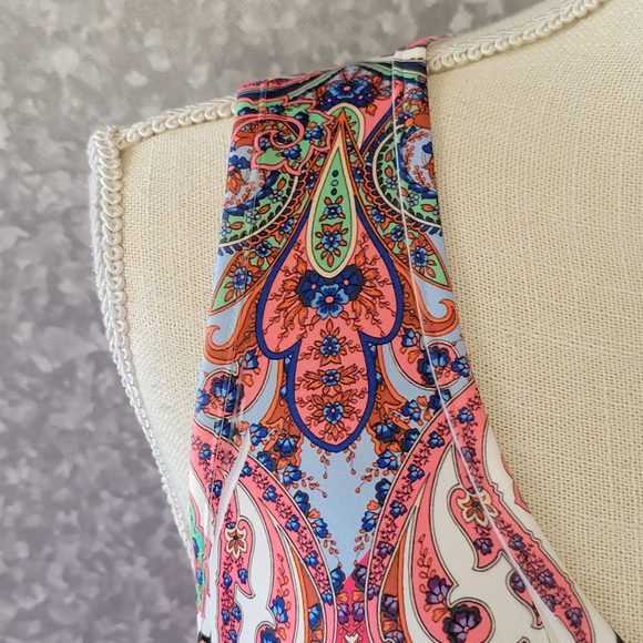 World unity subliminal tunic size medium - Picture 2 of 7